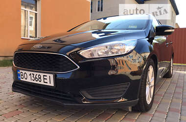 Седан Ford Focus 2016 в 