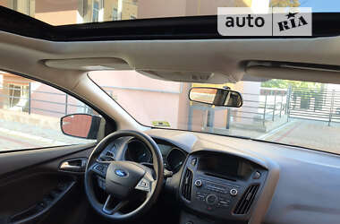Седан Ford Focus 2016 в 