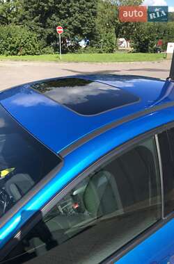 Седан Ford Focus 2016 в 
