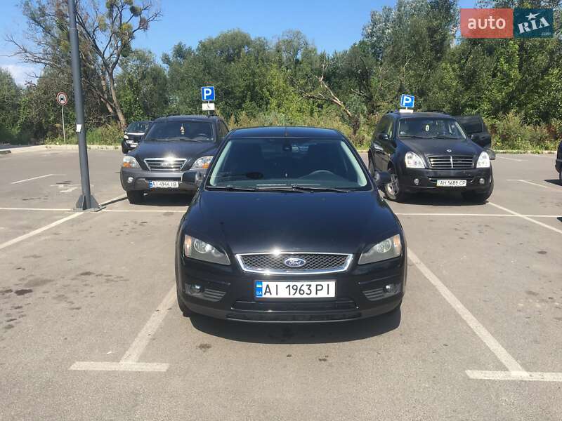 Хэтчбек Ford Focus 2007 в Ирпене