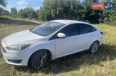 Седан Ford Focus 2015 в 