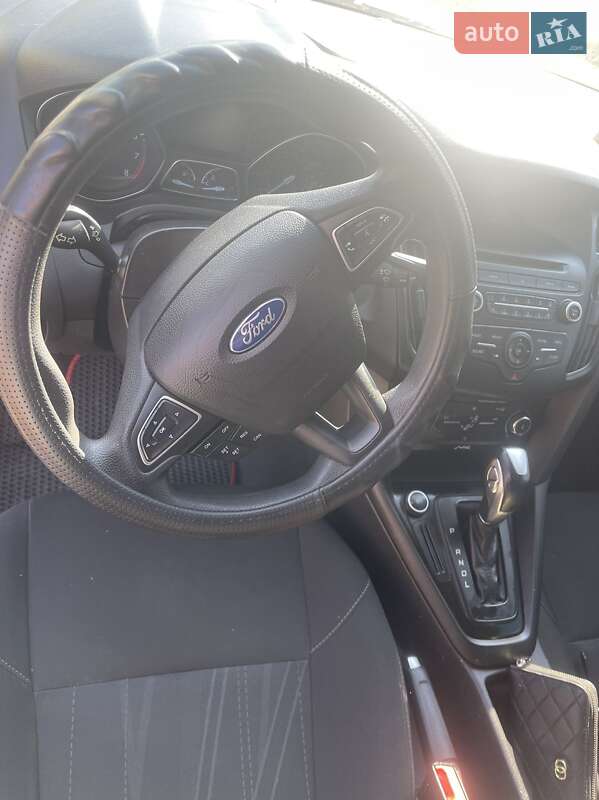 Седан Ford Focus 2015 в Костополе