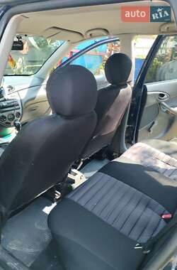 Универсал Ford Focus 2003 в 