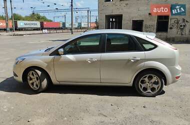 Хэтчбек Ford Focus 2008 в 