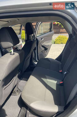 Универсал Ford Focus 2011 в 