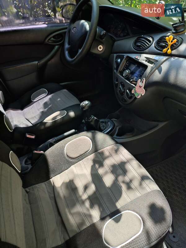 Седан Ford Focus 2003 в Белгороде-Днестровском фото 4 Седан Ford Focus 2003 в Белгороде-Днестровском