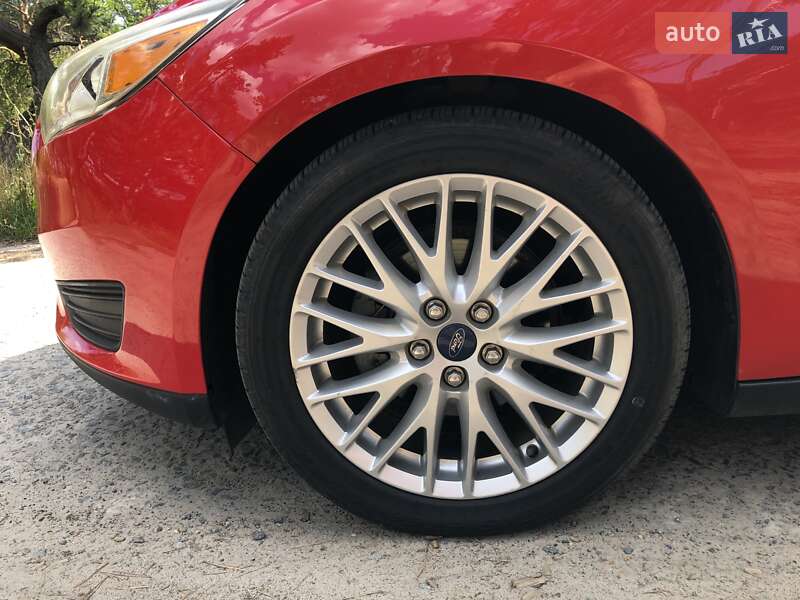Седан Ford Focus 2015 в Днепре фото 14 Седан Ford Focus 2015 в Днепре