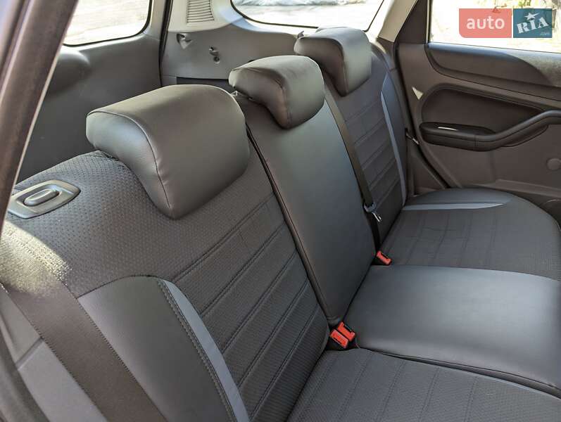 Универсал Ford Focus 2007 в Доманевке