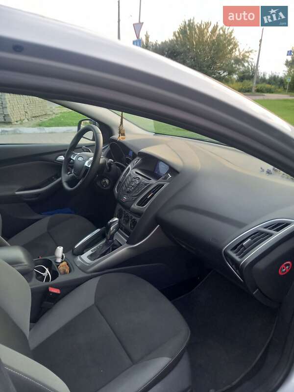 Универсал Ford Focus 2011 в Луцке