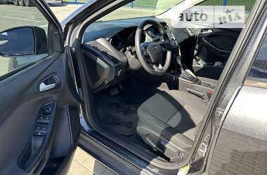 Седан Ford Focus 2017 в 