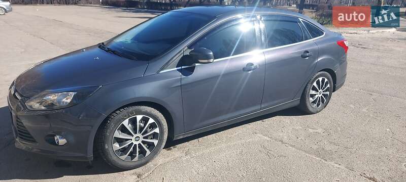 Седан Ford Focus 2013 в Каменском