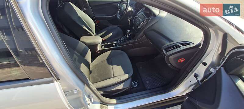 Универсал Ford Focus 2015 в Днепре