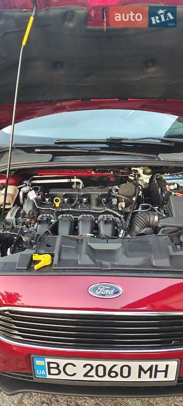 Седан Ford Focus 2015 в Львові