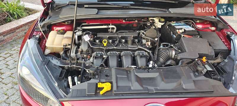 Седан Ford Focus 2015 в Львові