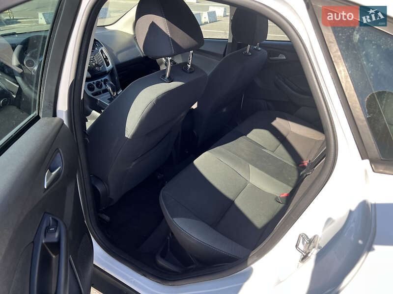Седан Ford Focus 2013 в Львове