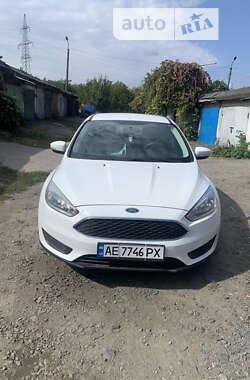 Седан Ford Focus 2015 в Кривом Роге