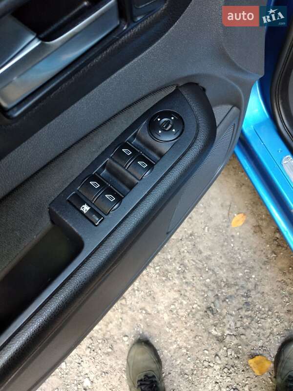 Хэтчбек Ford Focus 2005 в Тернополе фото 31 Хэтчбек Ford Focus 2005 в Тернополе