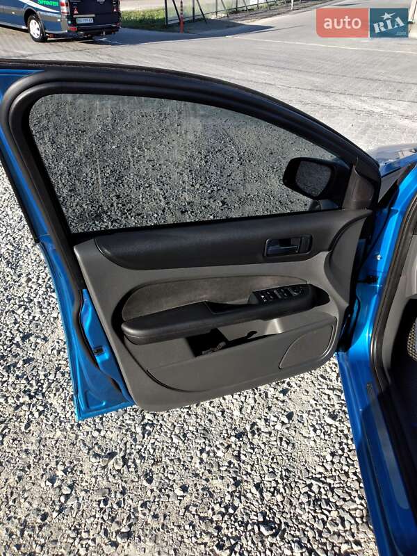 Хэтчбек Ford Focus 2005 в Тернополе фото 34 Хэтчбек Ford Focus 2005 в Тернополе