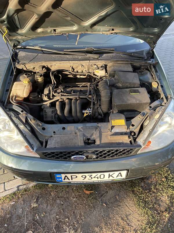 Хэтчбек Ford Focus 2003 в Запорожье
