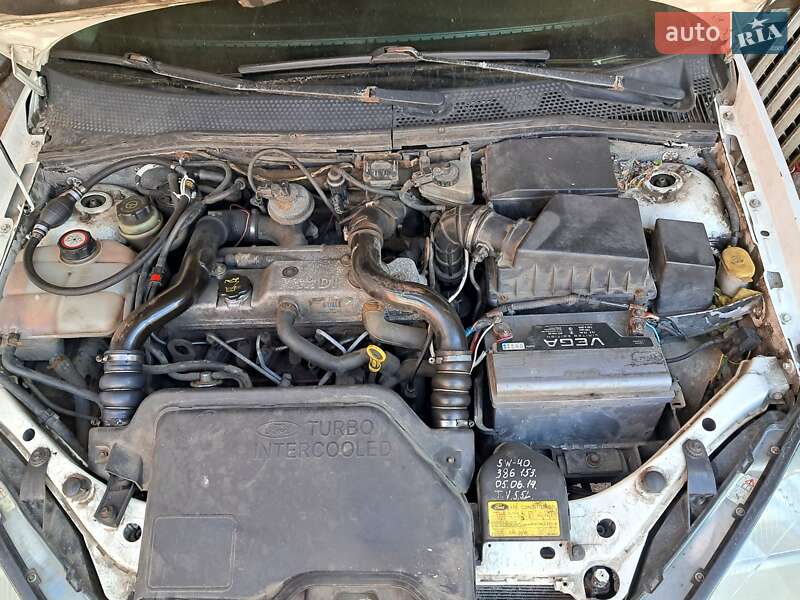 Универсал Ford Focus 2000 в Умани