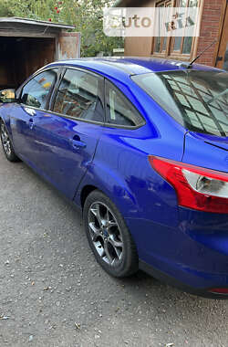 Седан Ford Focus 2013 в 