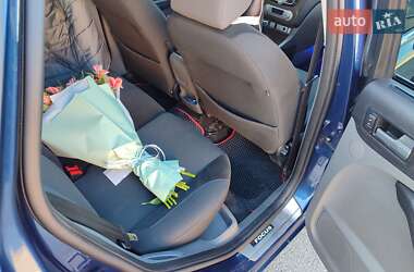 Универсал Ford Focus 2011 в 
