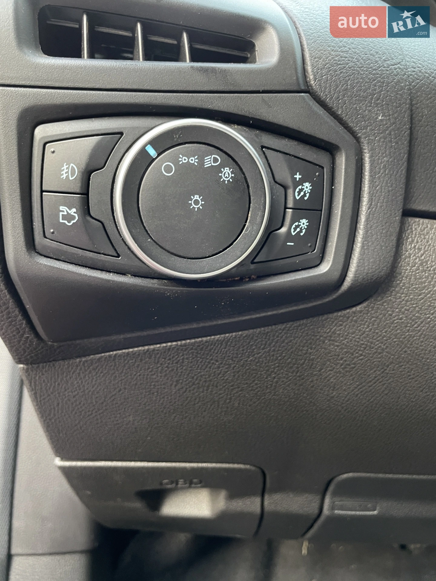 2016 Ford Focus - мініатюра 12