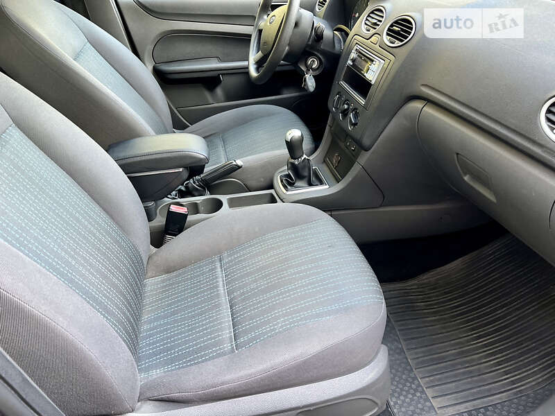 Седан Ford Focus 2005 в Хмельницькому