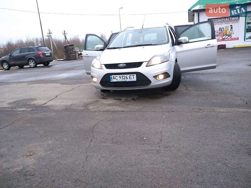 Універсал Ford Focus 2010 в Ратному