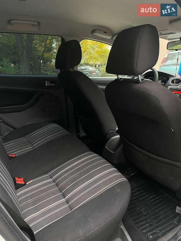 Универсал Ford Focus 2010 в Ивано-Франковске