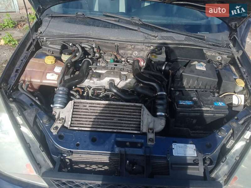 Универсал Ford Focus 2004 в Жовкве