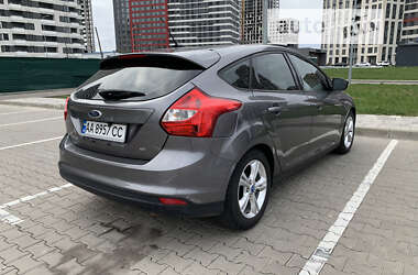 Хэтчбек Ford Focus 2013 в Киеве