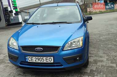 Хэтчбек Ford Focus 2005 в 