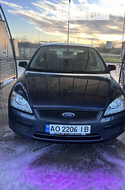 Седан Ford Focus 2005 в Ужгороді