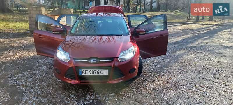 Седан Ford Focus 2013 в Каменском