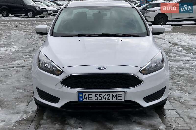 Седан Ford Focus 2018 в Днепре фото 5 Седан Ford Focus 2018 в Днепре