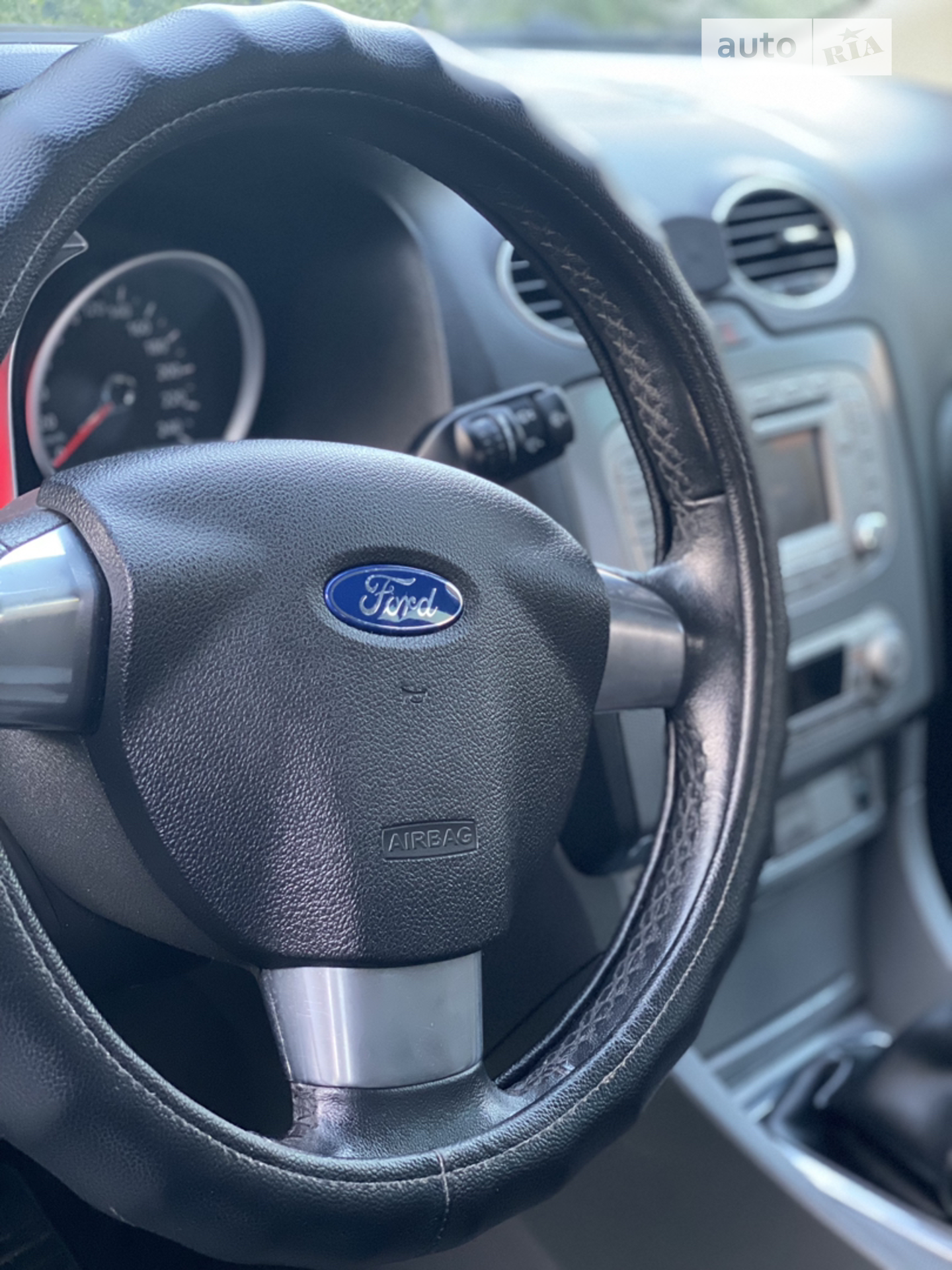 2010 Ford Focus - мініатюра 14