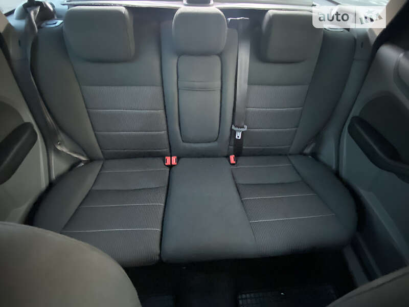 Універсал Ford Focus 2010 в Чернівцях фото 27 Універсал Ford Focus 2010 в Чернівцях