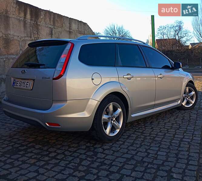 Універсал Ford Focus 2010 в Первомайську