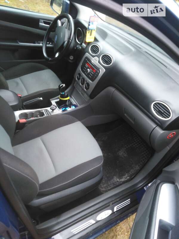 Універсал Ford Focus 2009 в Жовкві