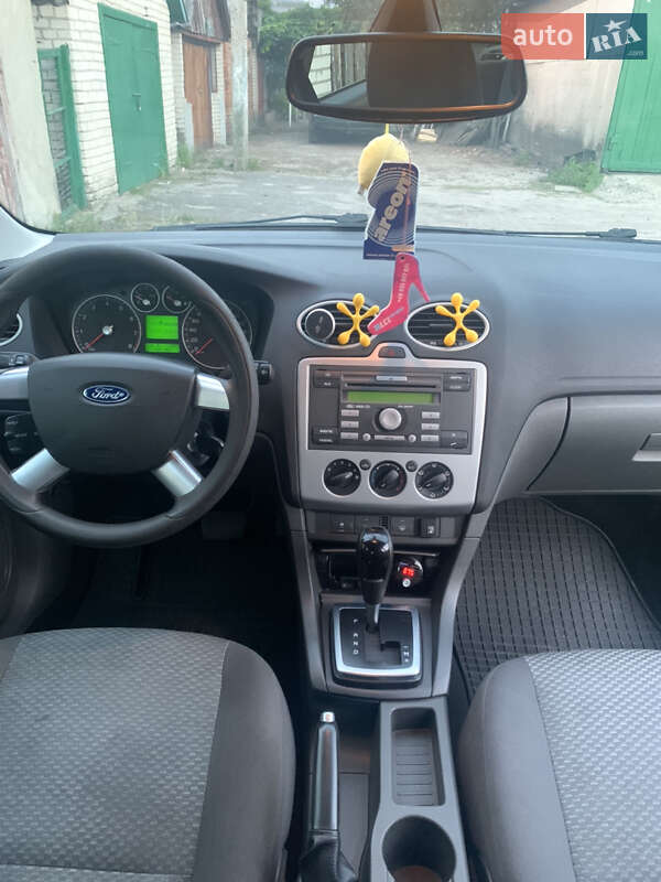 Хэтчбек Ford Focus 2007 в Маневичах