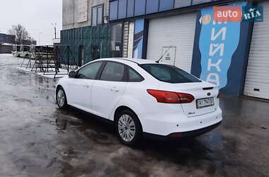 Седан Ford Focus 2015 в Киеве