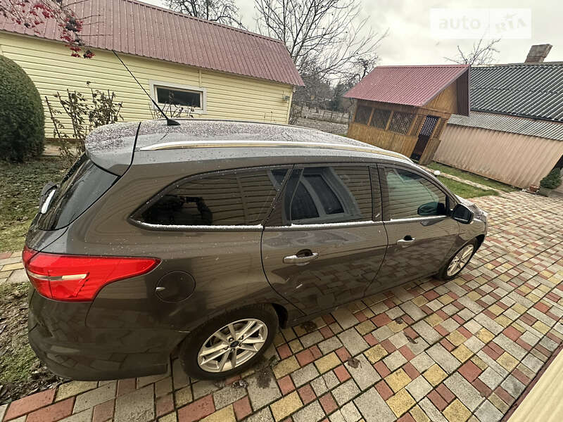 Универсал Ford Focus 2016 в Ровно