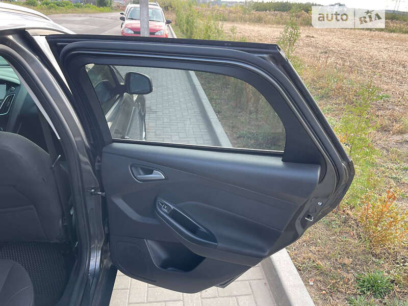 Универсал Ford Focus 2016 в Ровно