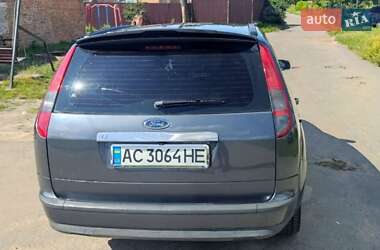 Седан Ford Focus 2005 в 