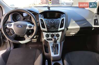 Седан Ford Focus 2014 в 