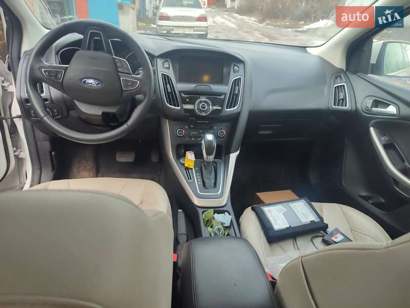 Седан Ford Focus 2016 в Днепре