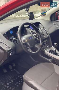 Универсал Ford Focus 2011 в 