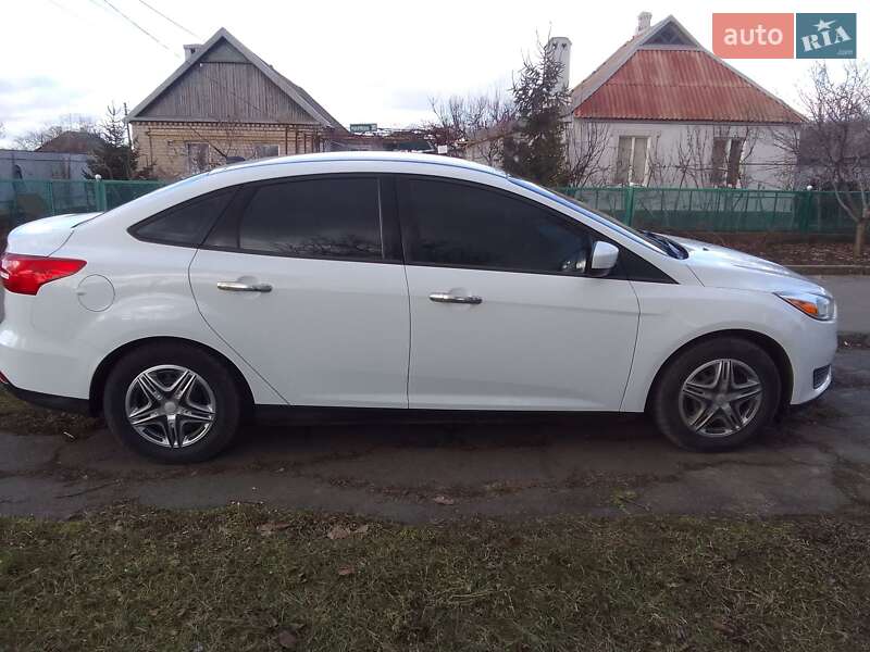 Седан Ford Focus 2017 в Кривом Роге