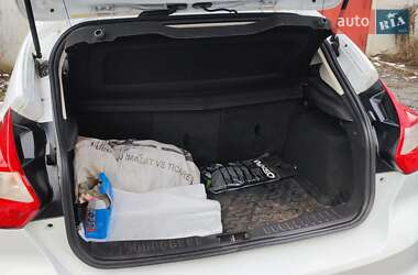 Хэтчбек Ford Focus 2013 в Дергачах